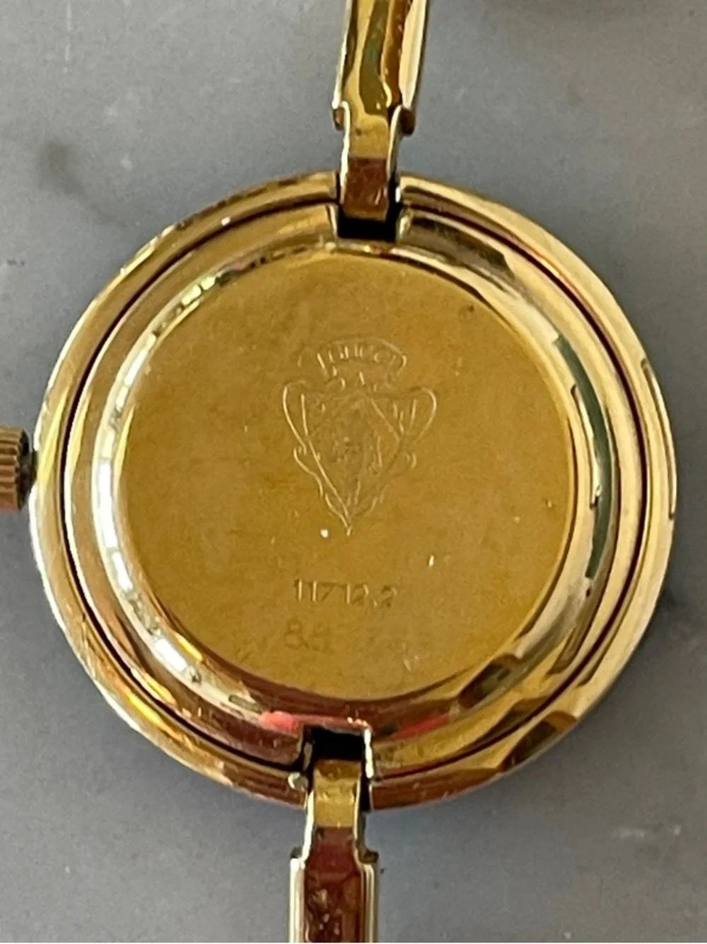Gucci gold tone
